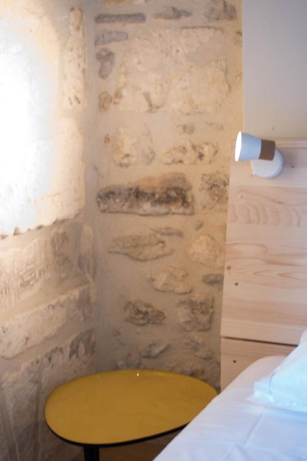 Perchoir - Belle maison à côté des Arènes Arles Exterior foto