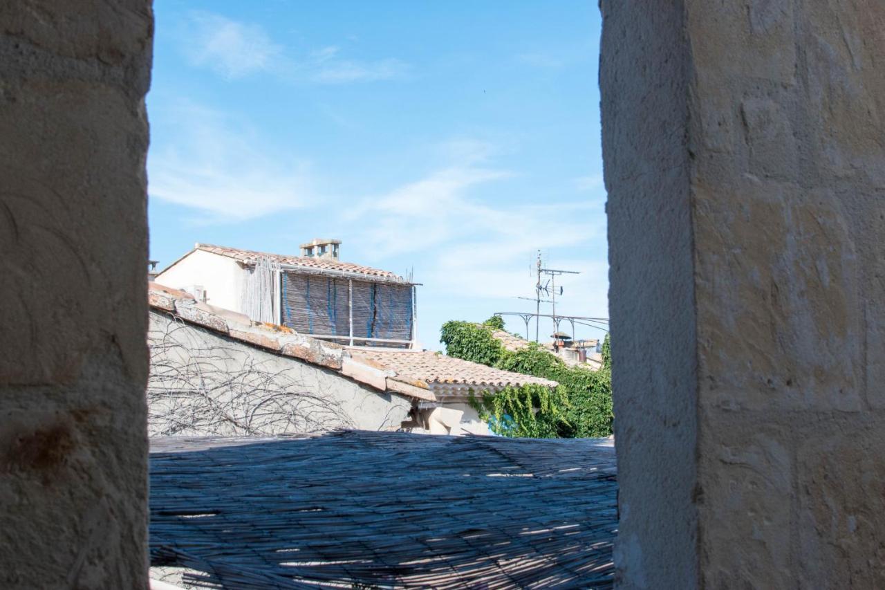 Perchoir - Belle maison à côté des Arènes Arles Exterior foto
